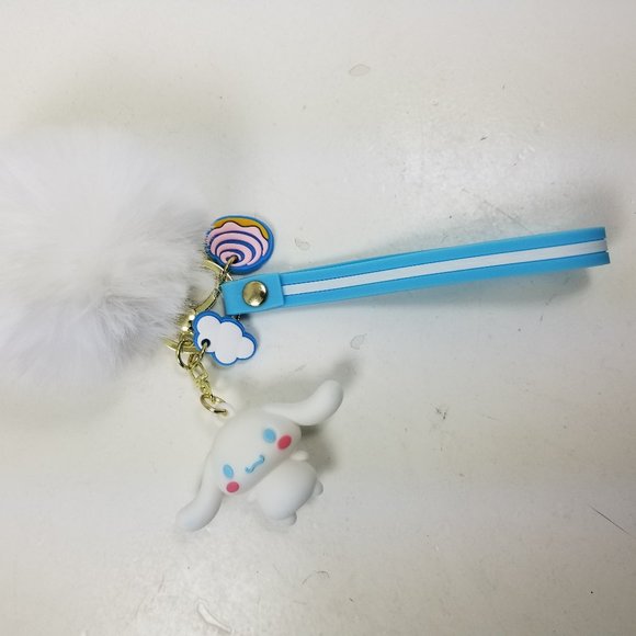 Cinamon Pom Pom Key Chain - Picture 1 of 8